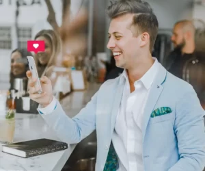 A man using a dating app