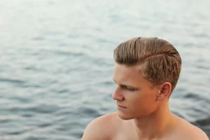 Men's hairstyle for spring-summer
